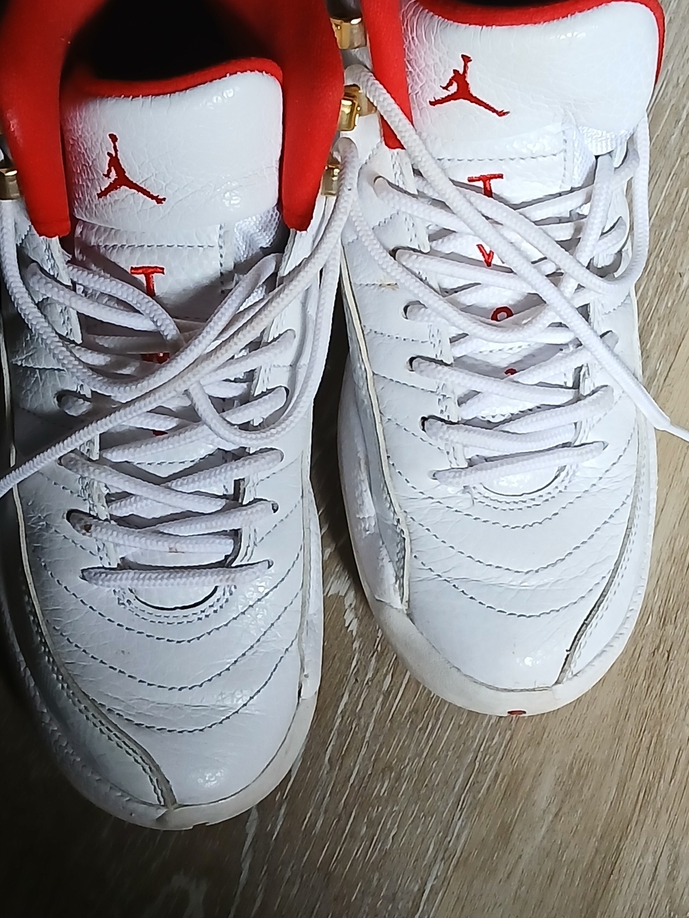 Kids White and Red Basketball Shoes - Jordan Style